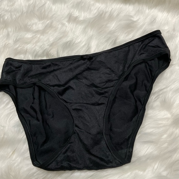 Angels Victorias Secret Black Bikini Bottom - Picture 2 of 6